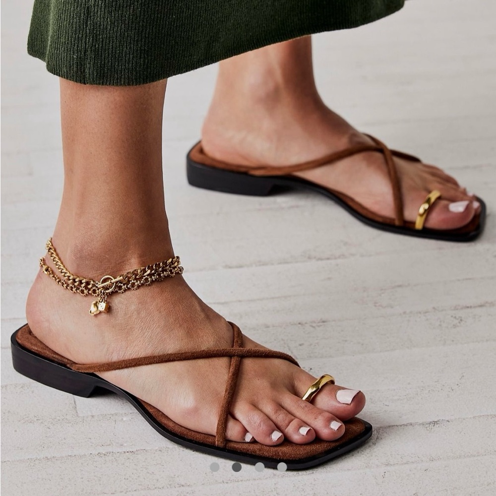 Jeffrey Campbell Shaea Strappy Sandal Tan Suede and Gold size 10W